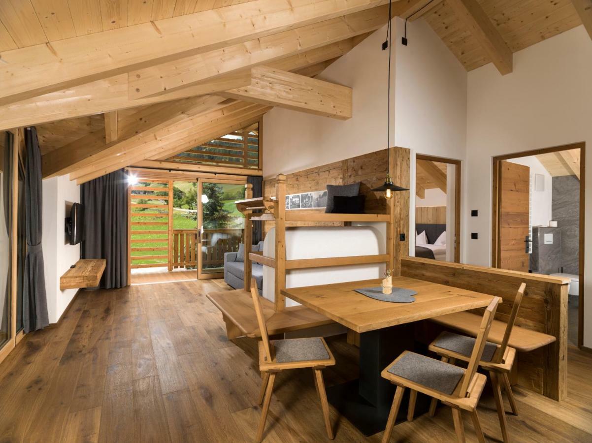Waidacherhof Apartments Braies  Exteriér fotografie